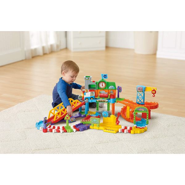 Toot shop train set