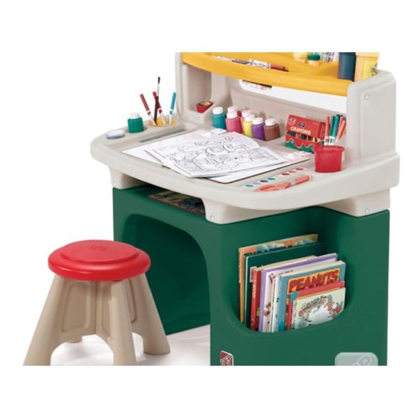 Step2 Deluxe Art Master Kids Desk